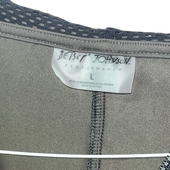 Betsey Johnson women’s size Large Performance Pintuck hooded Jacket olive green - Picture 2 of 6